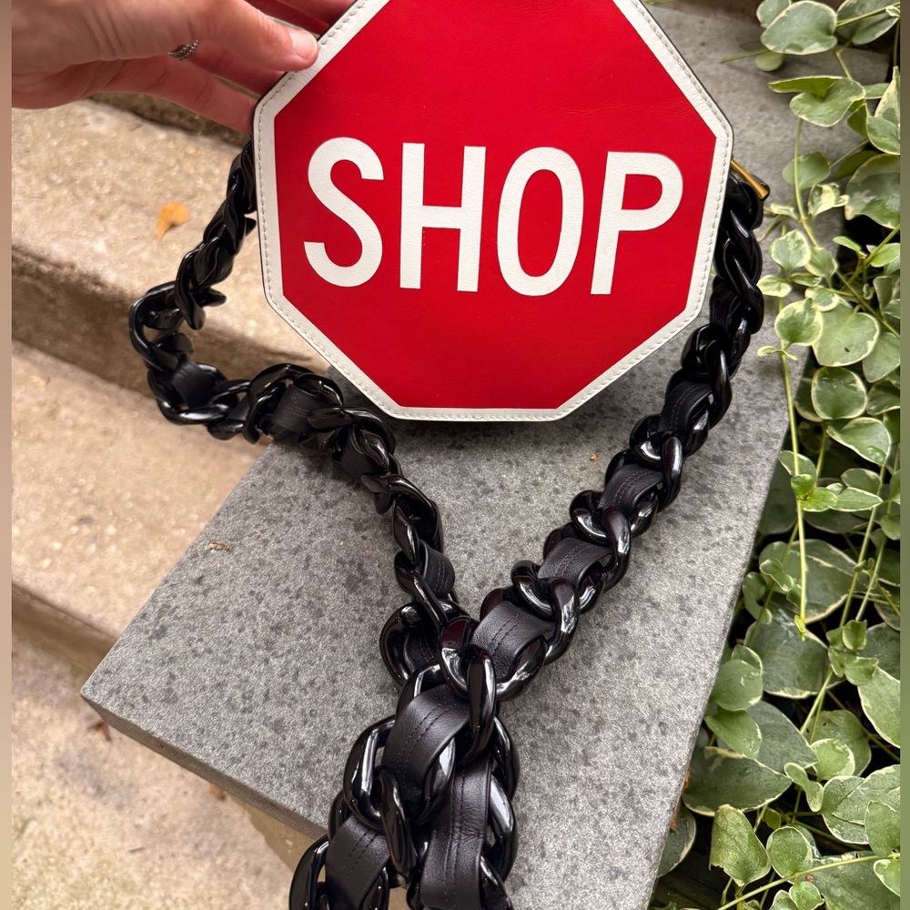 Stunning brand new Moschino Milano runway “SHOP” bag - Picture 2 of 9